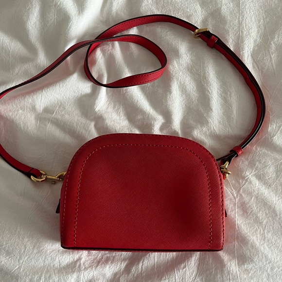 Marc Jacob’s Crossbody - Picture 7 of 7